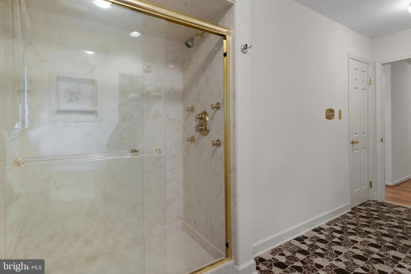 8880 Mitchell Road photo 57