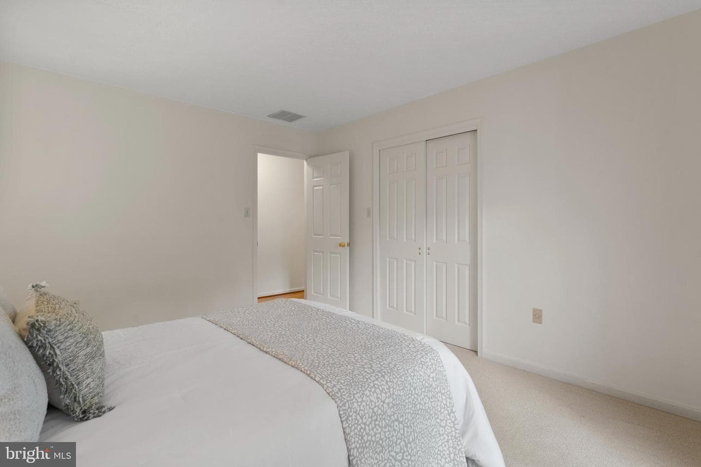 8880 Mitchell Road photo 59