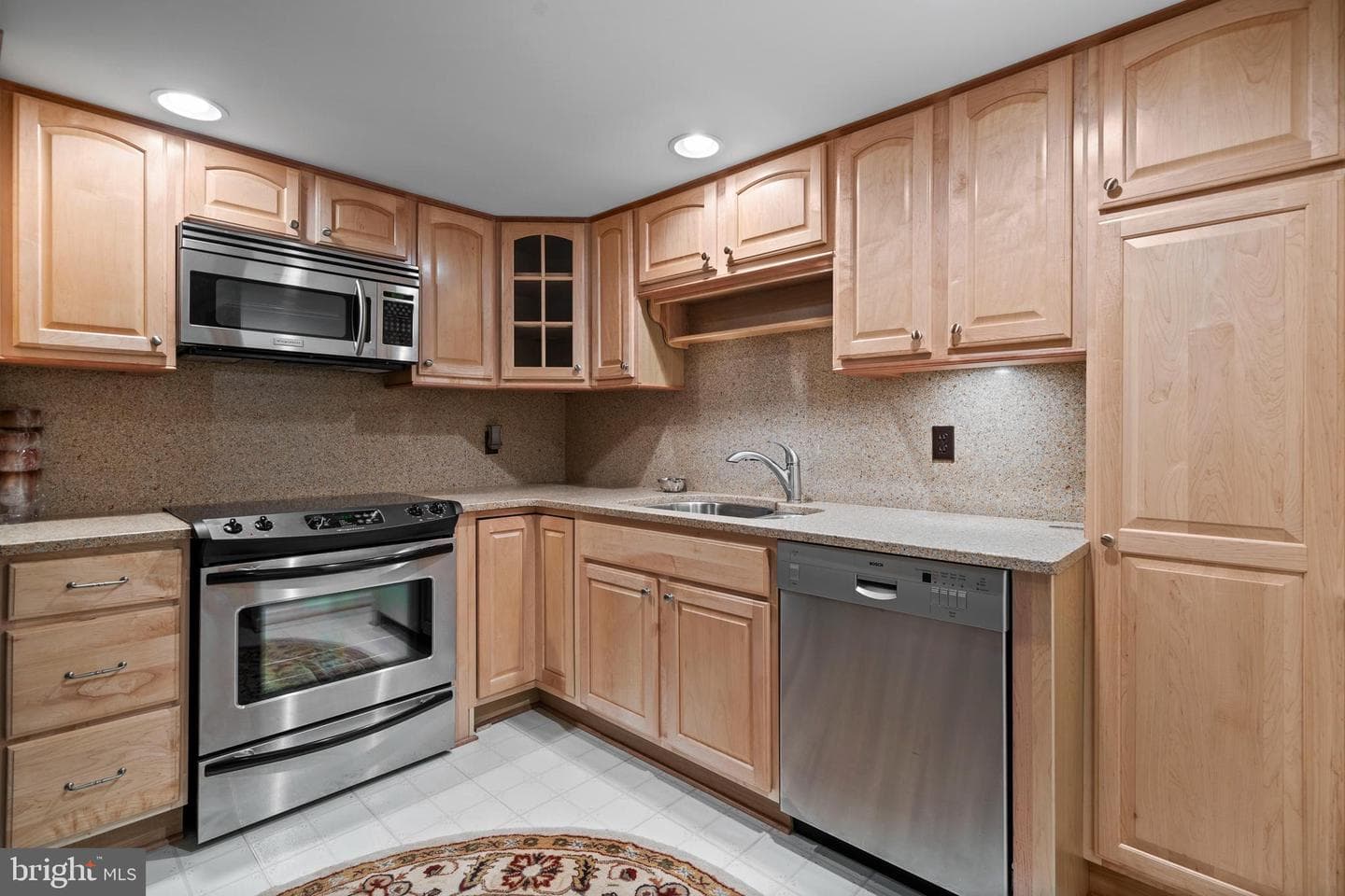 8880 Mitchell Road photo 71