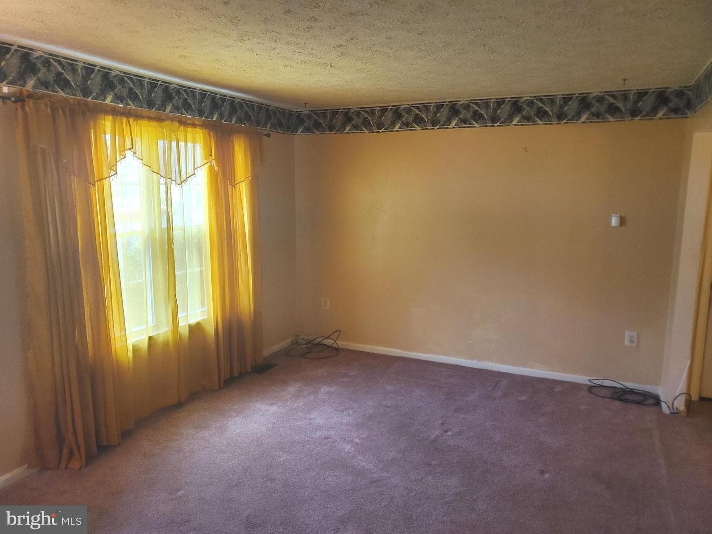 2401 Shade Oak Court photo 16