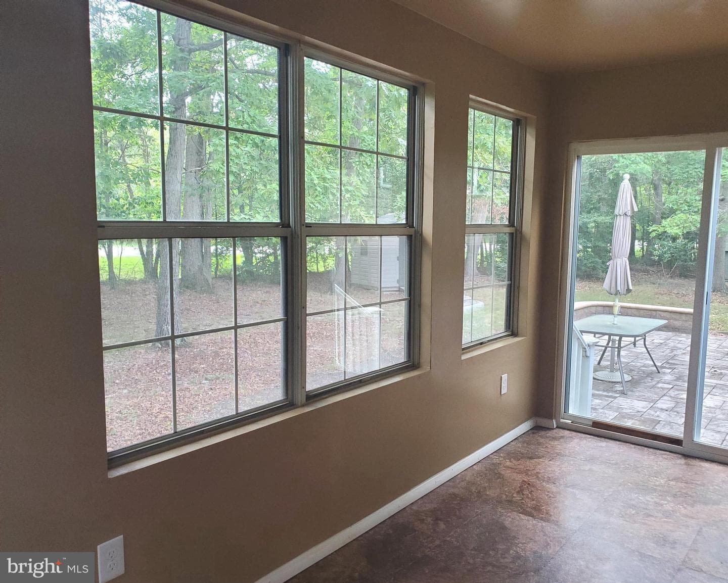 2401 Shade Oak Court photo 6