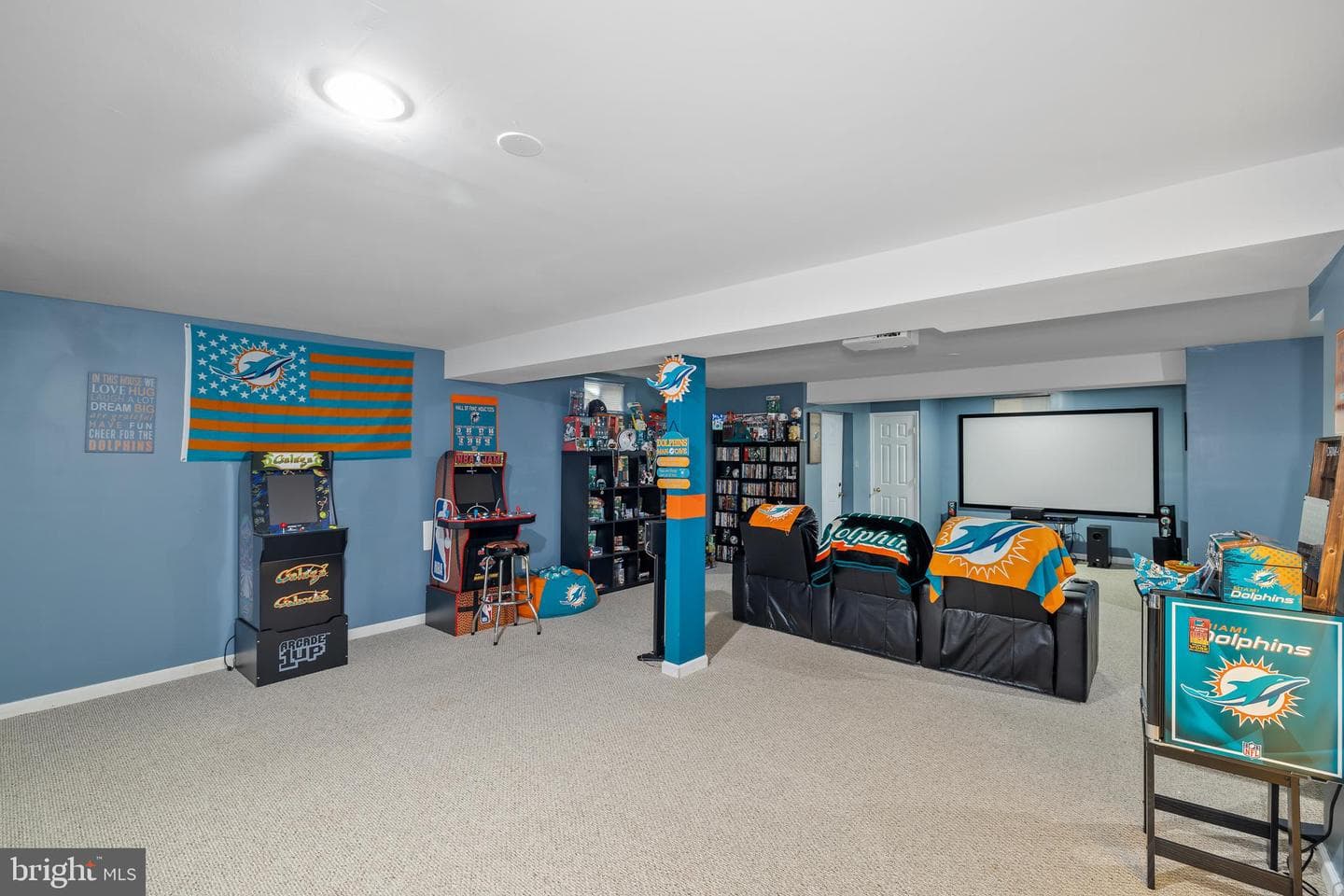 3904 Hedgemeade Court photo 46