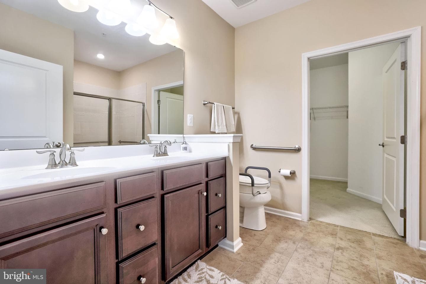 3063 Moonlight Place photo 13