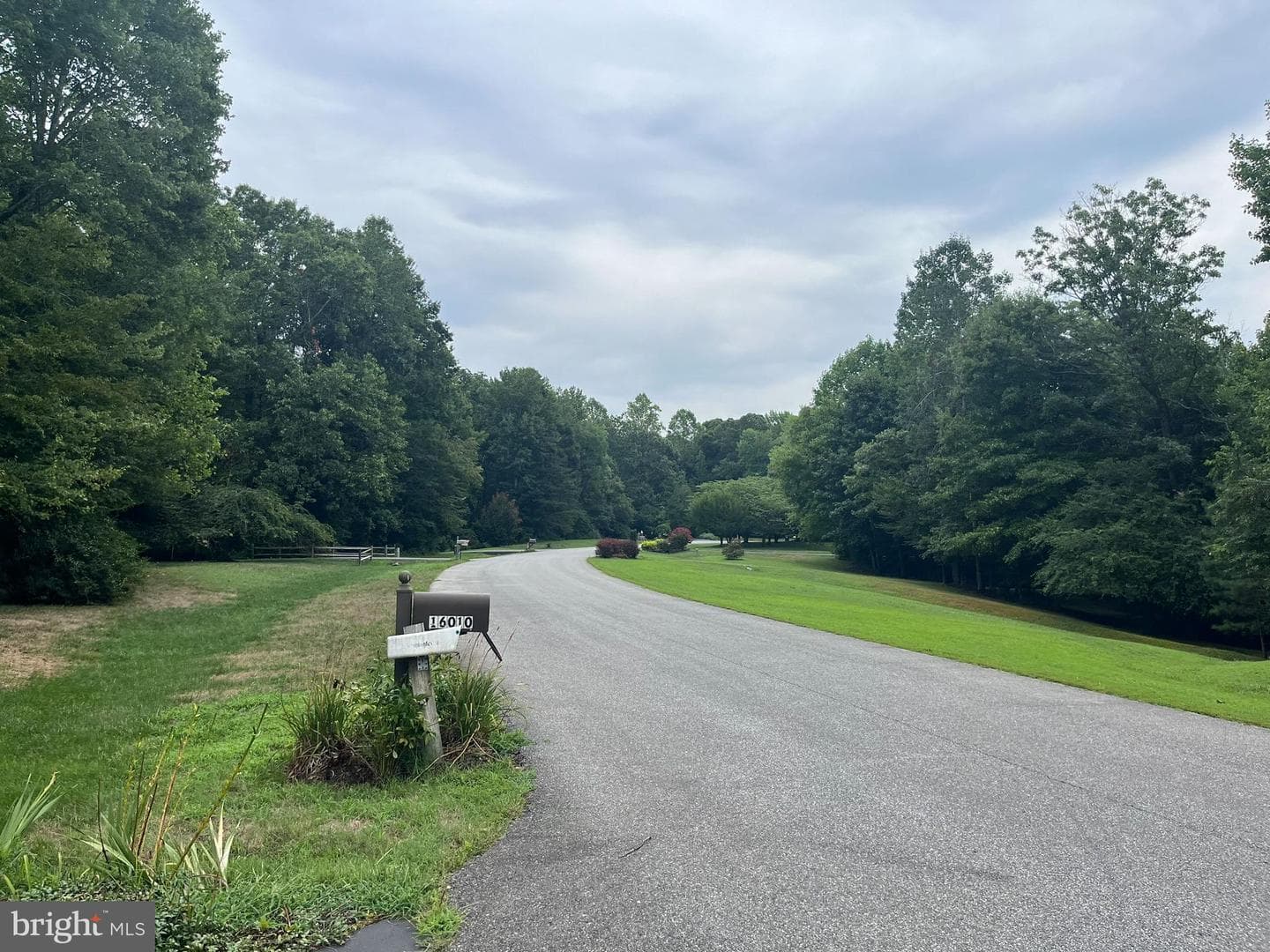 16010 Meandering Drive photo 55
