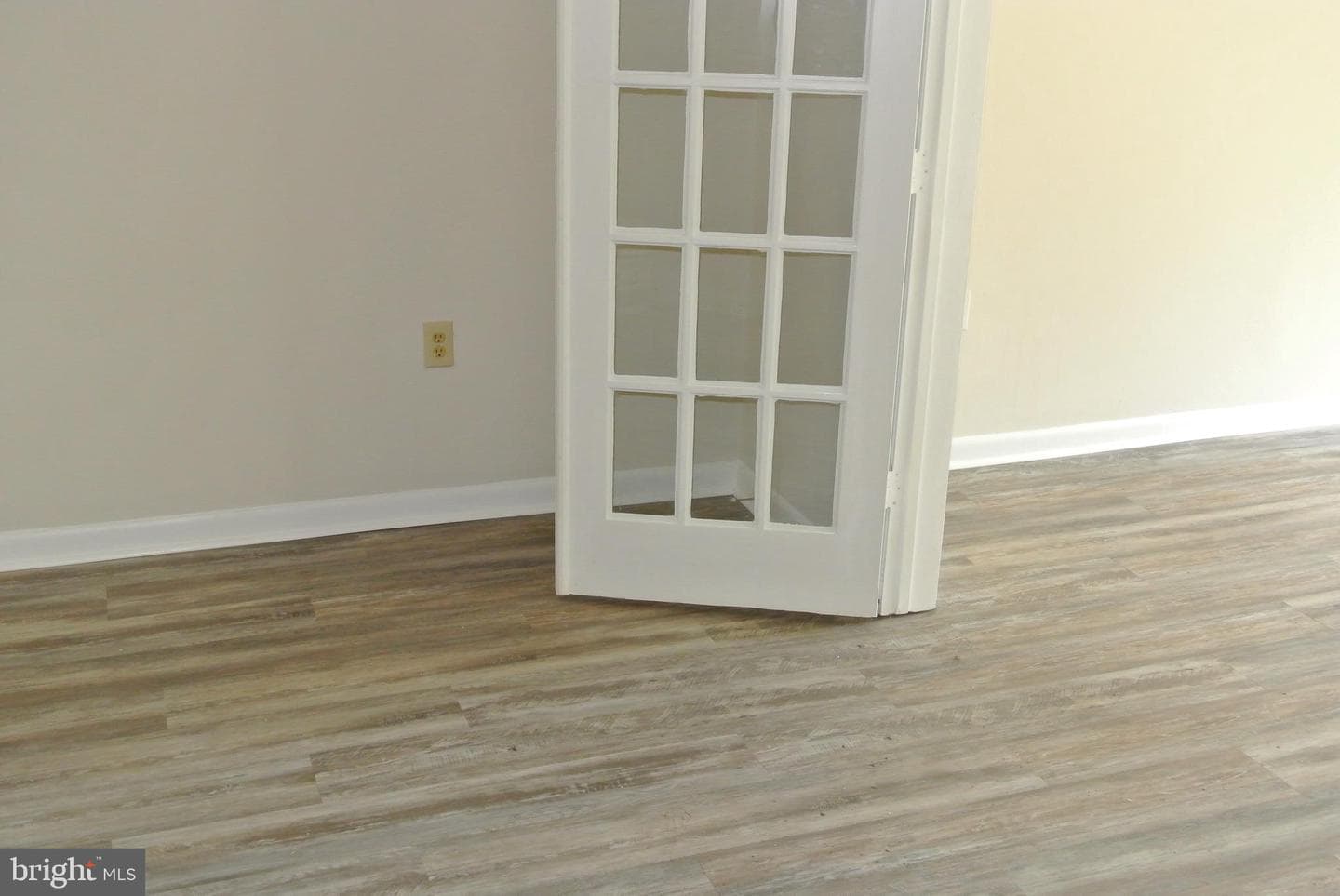 453 Patuxent Court photo 7