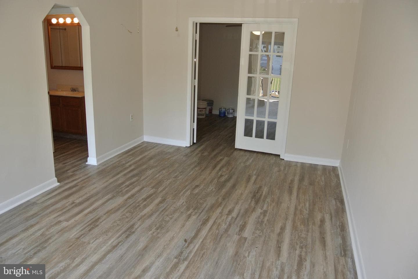 453 Patuxent Court photo 9