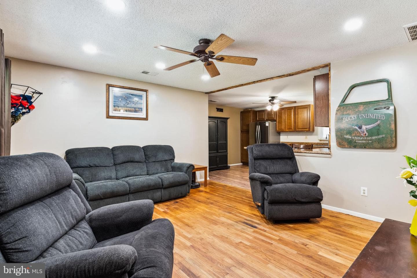 8150 Bowie Road photo 4