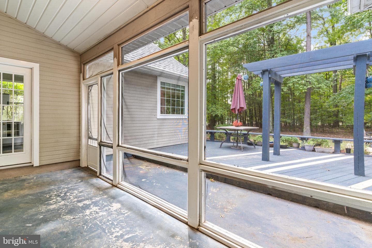 11335 Devon Court photo 16