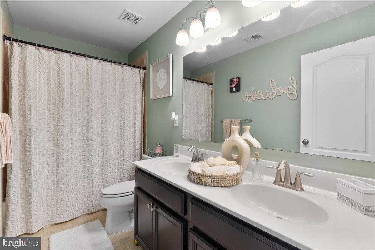 11524 Sulphur Hills Place E photo 28