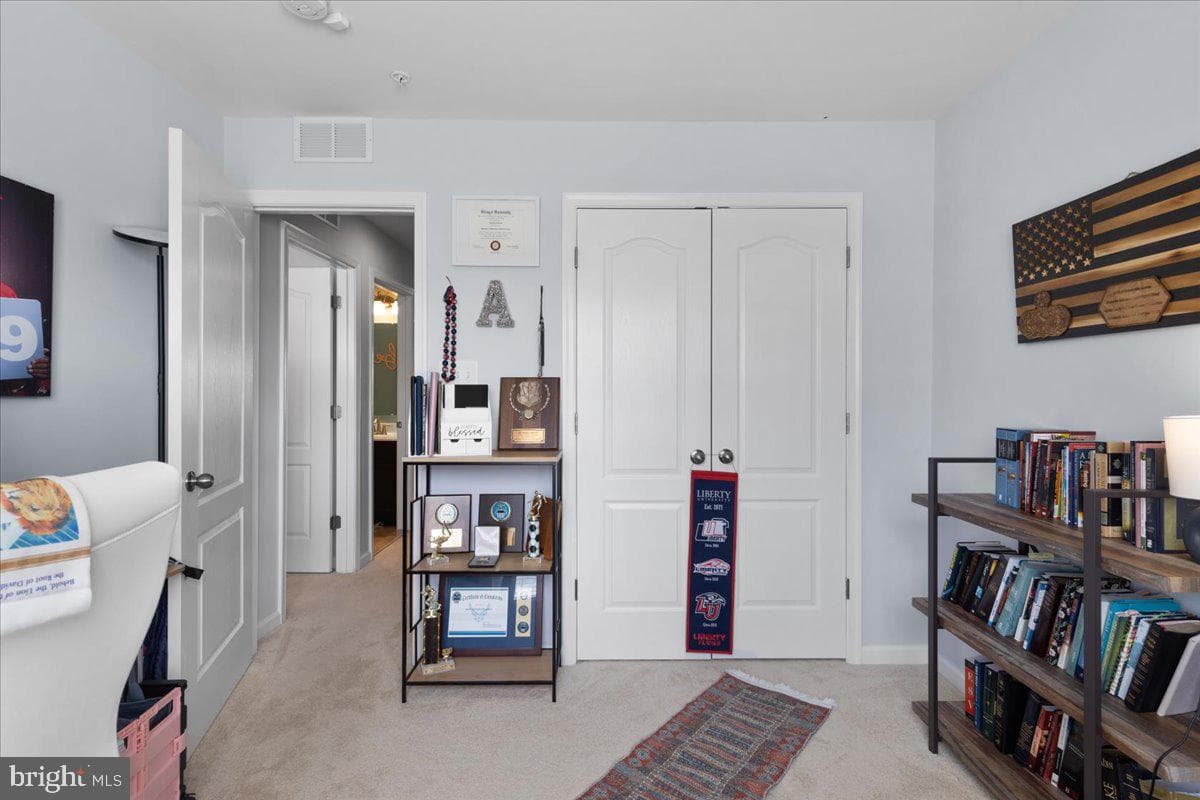 11524 Sulphur Hills Place E photo 29