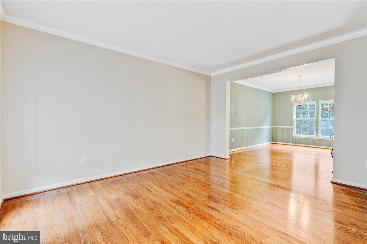 3030 Lundt Court photo 18