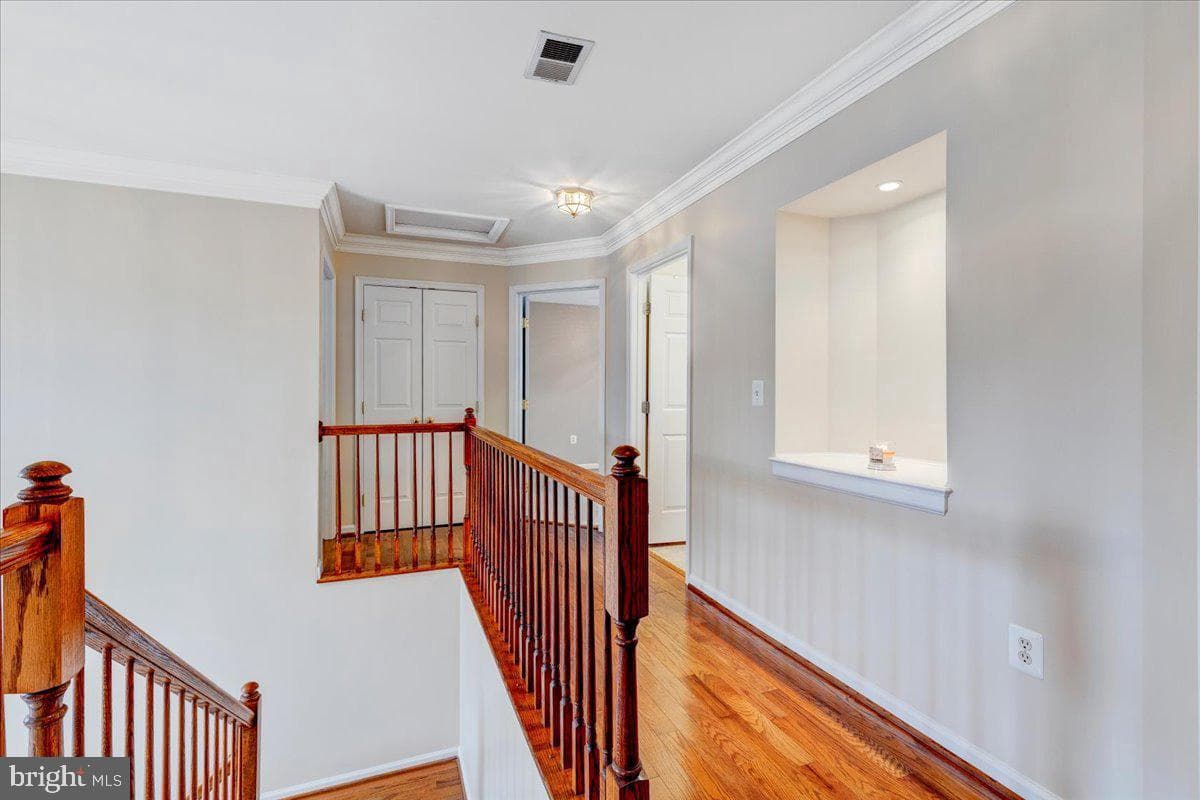 3030 Lundt Court photo 28
