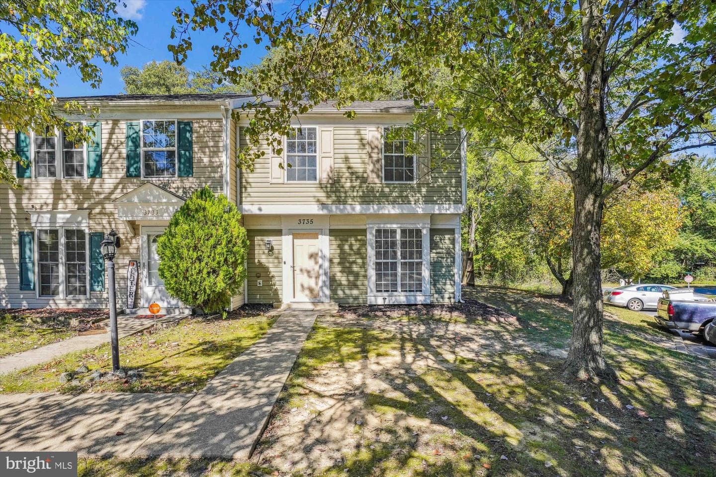 3735 Kempsford Field Place
