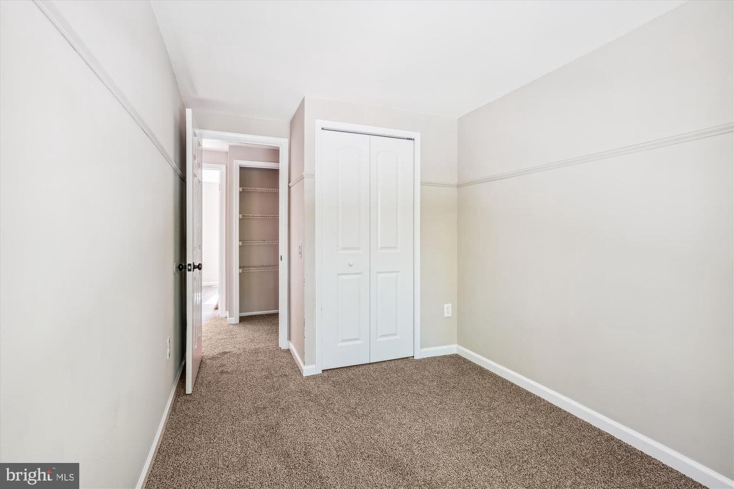 3735 Kempsford Field Place photo 15