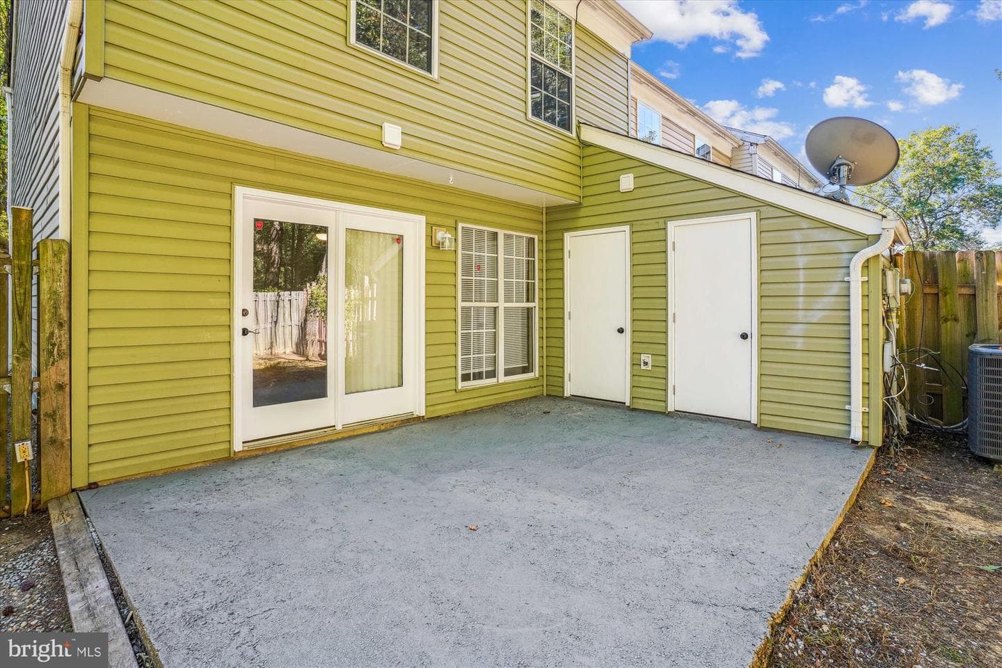 3735 Kempsford Field Place photo 18
