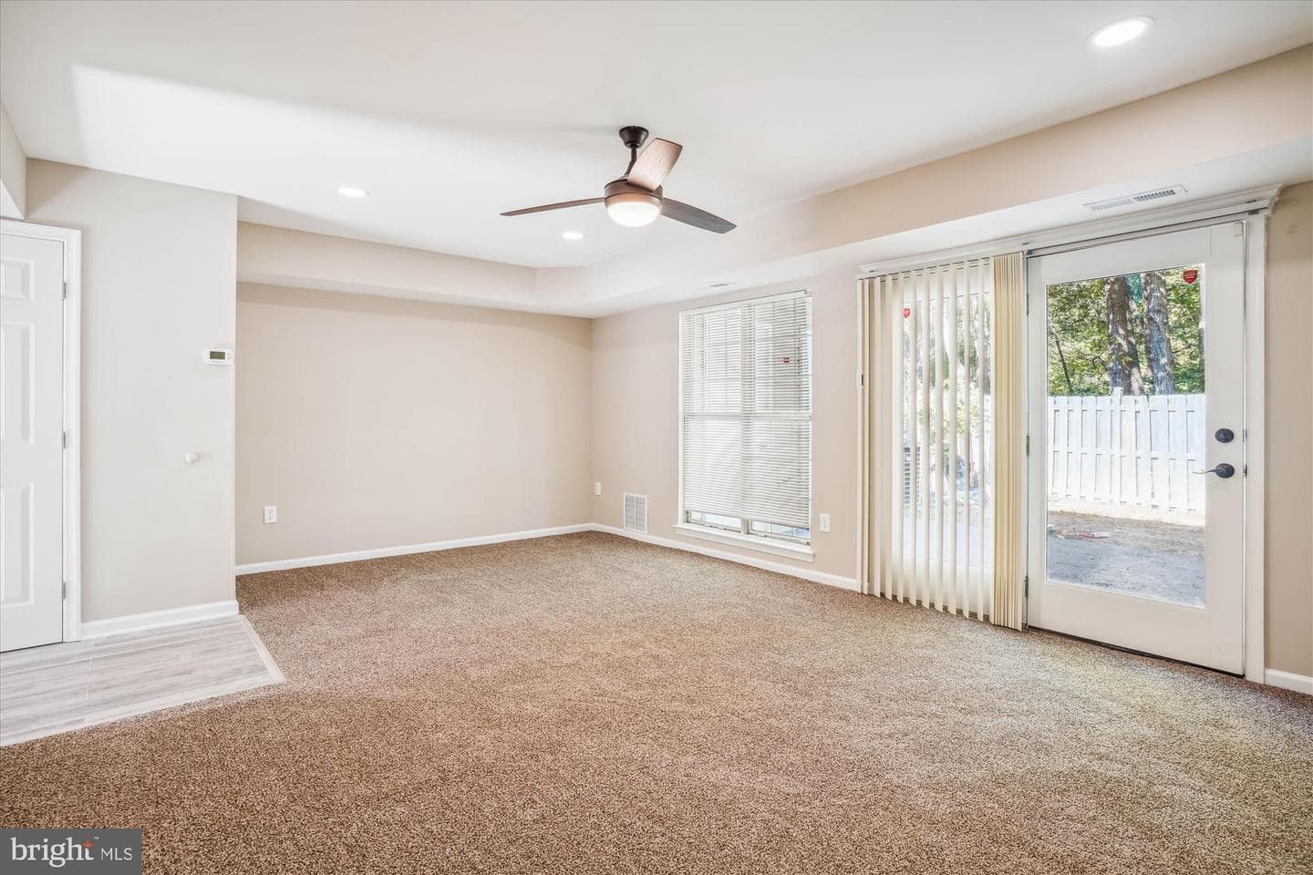 3735 Kempsford Field Place photo 6