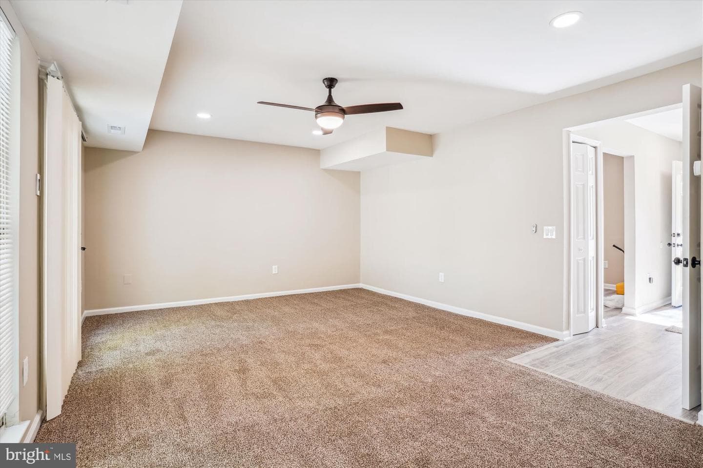 3735 Kempsford Field Place photo 7