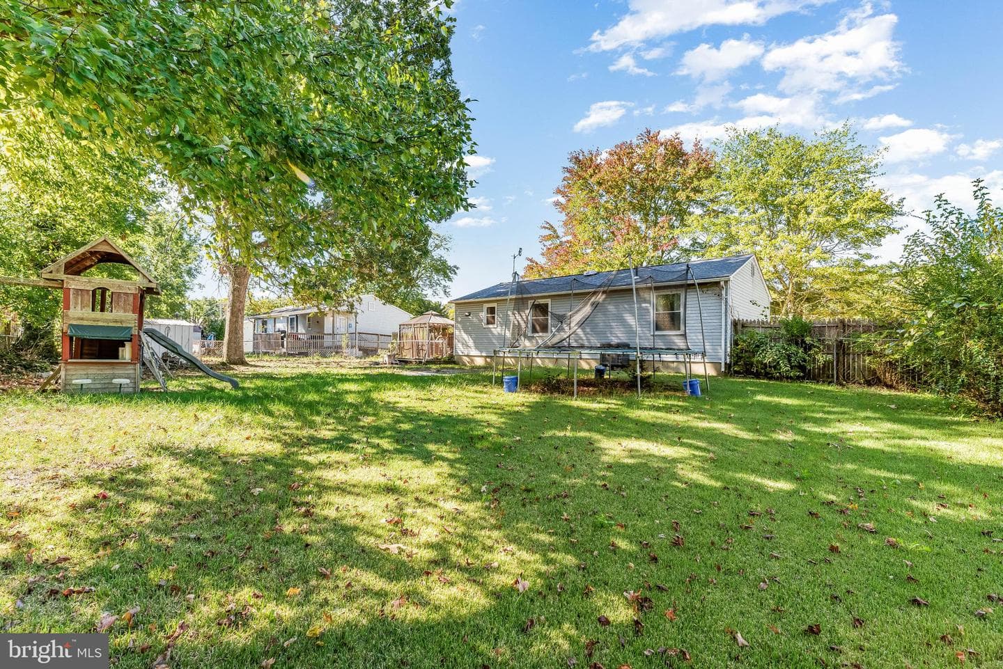 506 Saint Marys Avenue photo 18