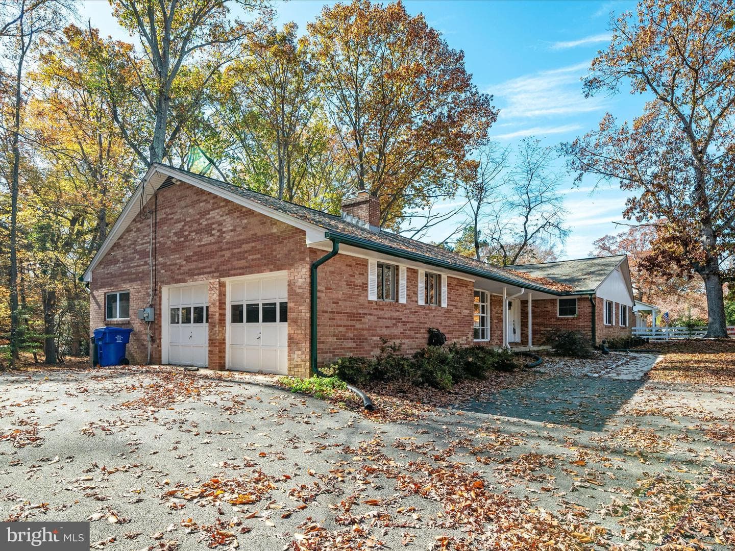 9635 Sharon Avenue photo 2