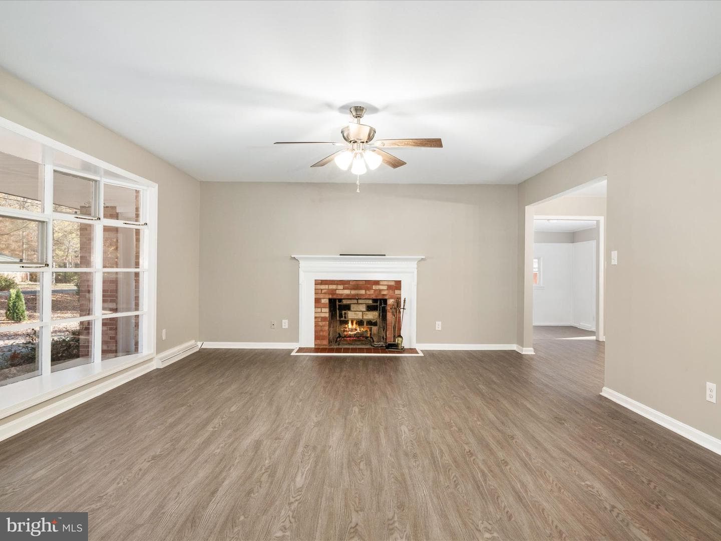 9635 Sharon Avenue photo 3