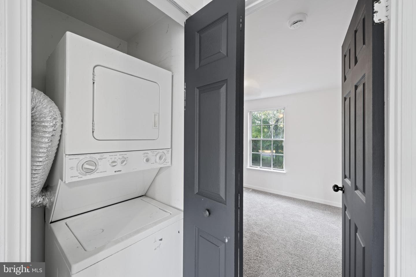 3709 Kempsford Field Place photo 30