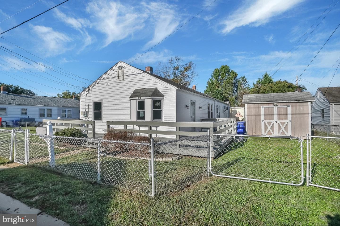 49 Circle Avenue photo 3