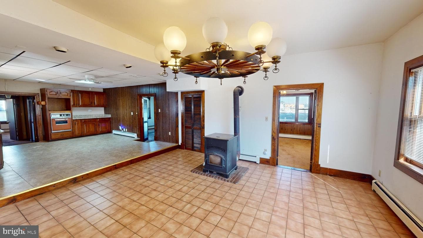 10915 Berry Road photo 17