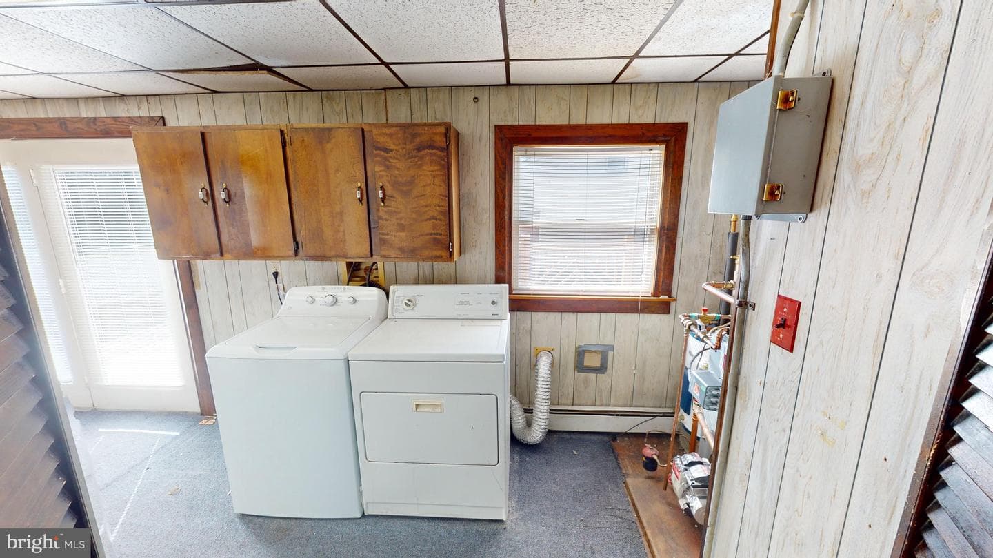 10915 Berry Road photo 24
