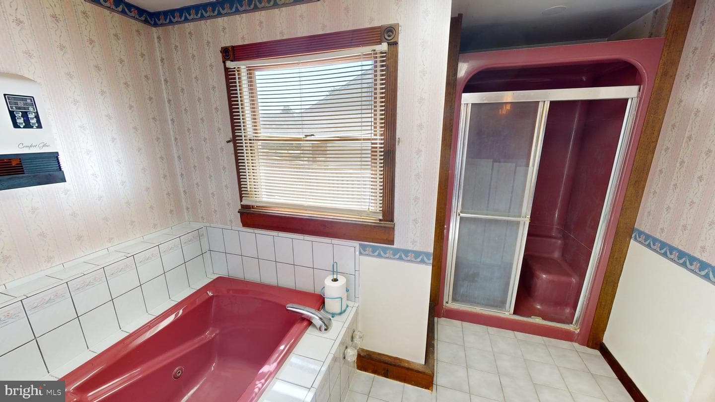 10915 Berry Road photo 31