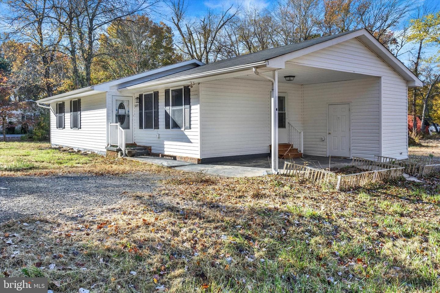 6495 Valley Road photo 18