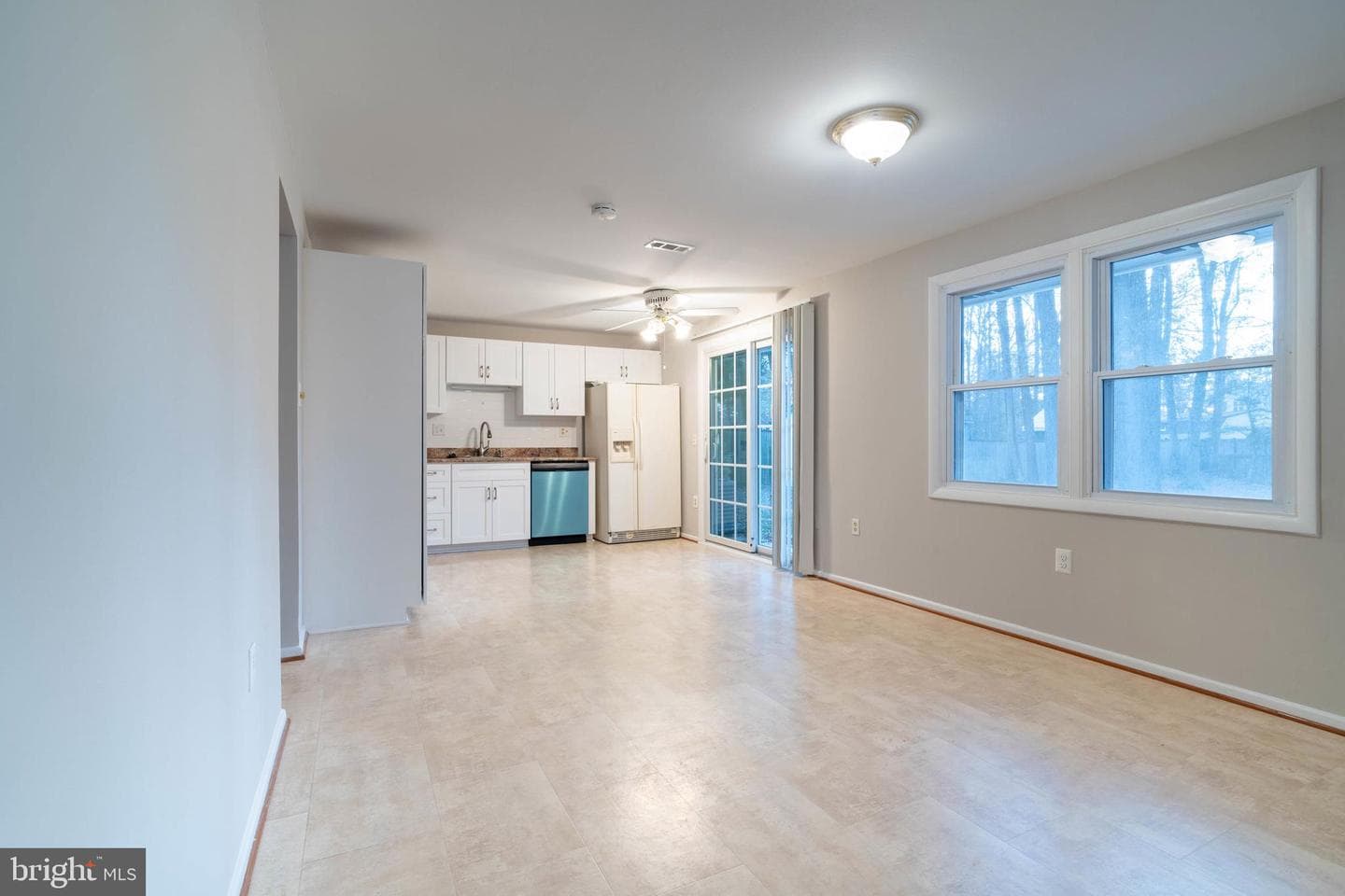 2900 Sandwich Drive photo 8