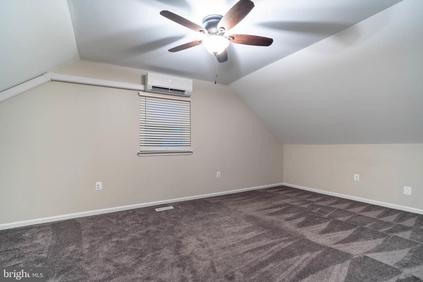 1106 Clark Avenue photo 26