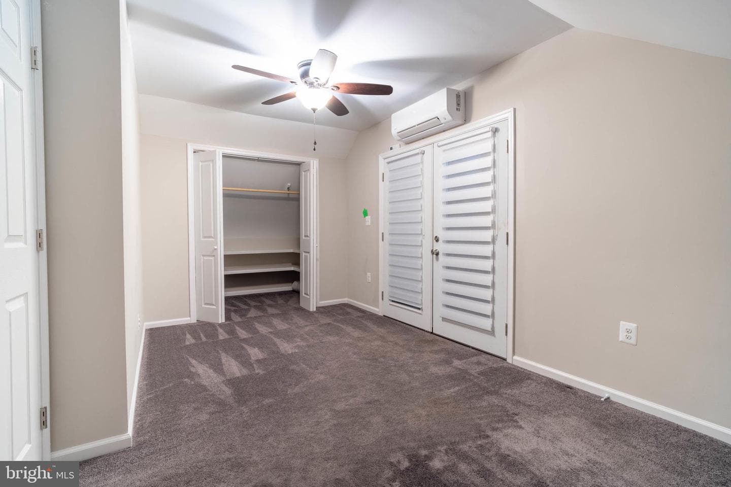 1106 Clark Avenue photo 29
