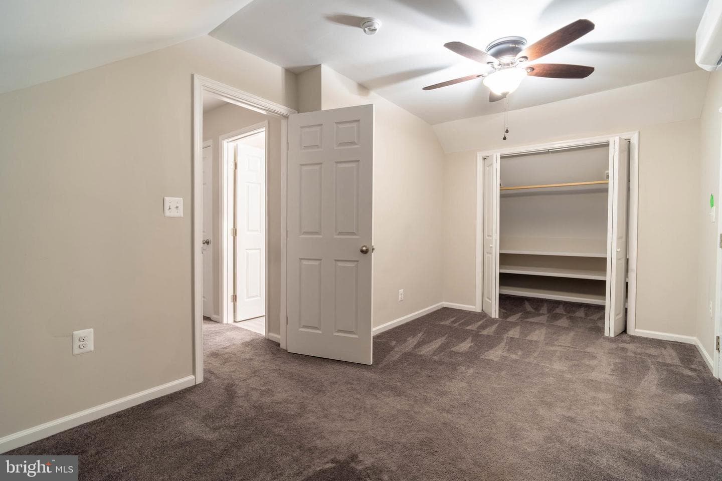 1106 Clark Avenue photo 30