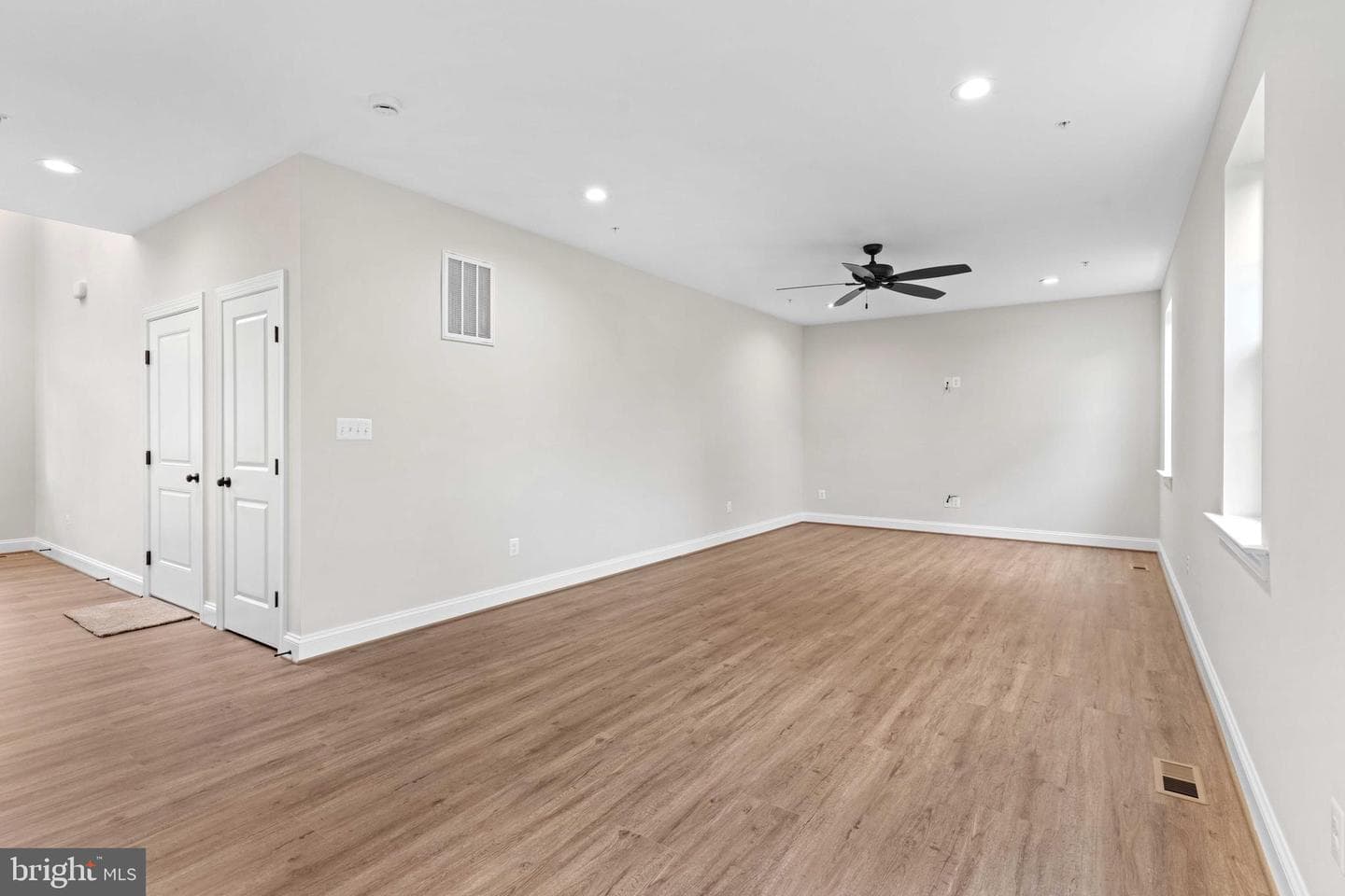 12360 Potomac View Drive photo 9