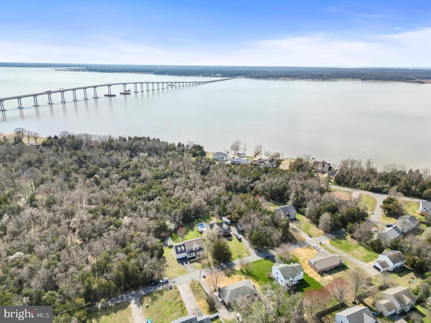 9427 Overlook Circle photo 4