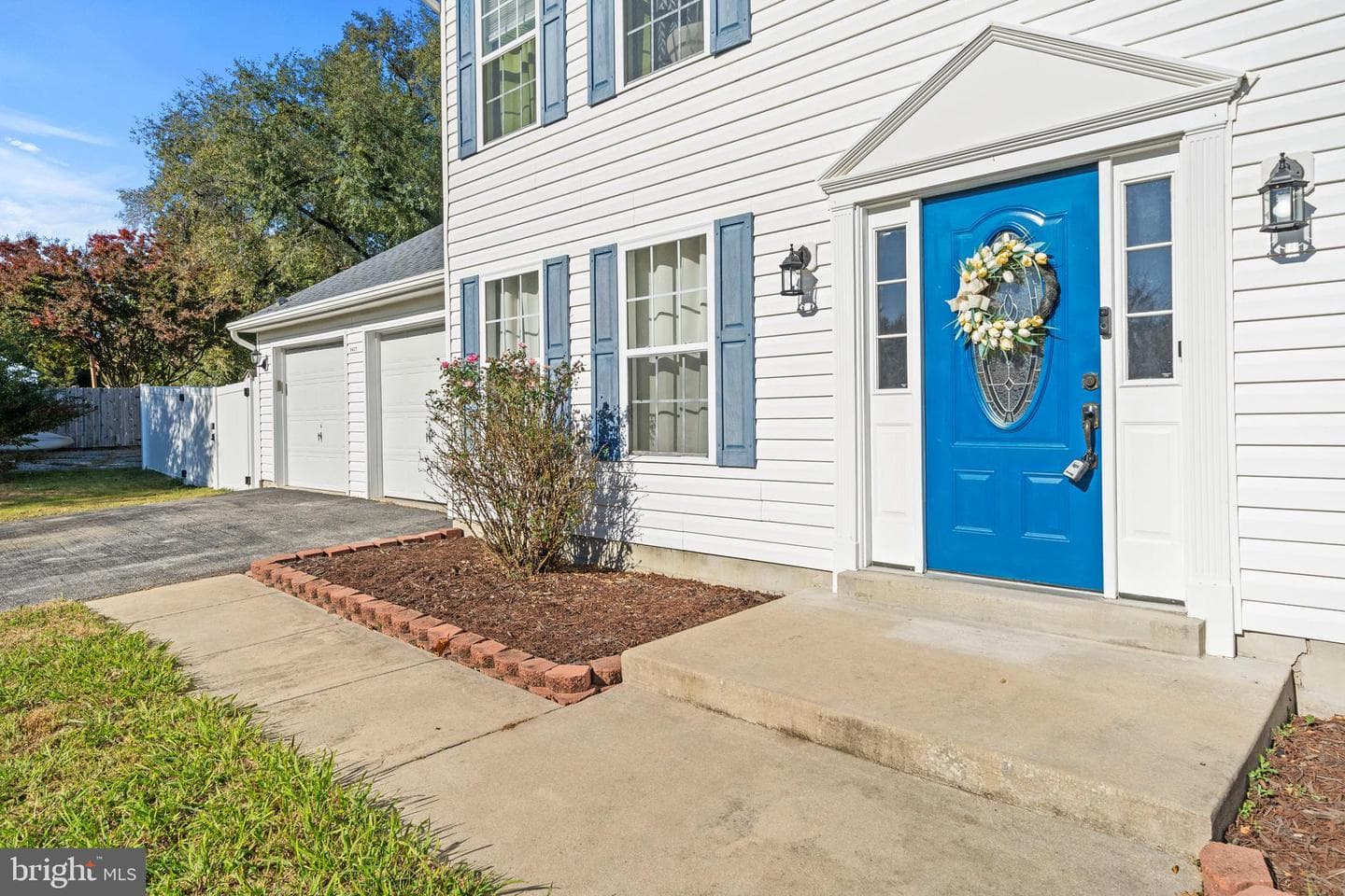 9427 Overlook Circle photo 5