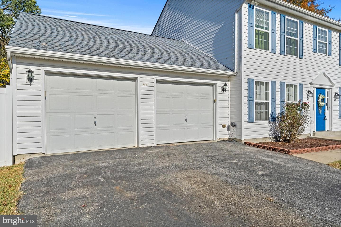 9427 Overlook Circle photo 6