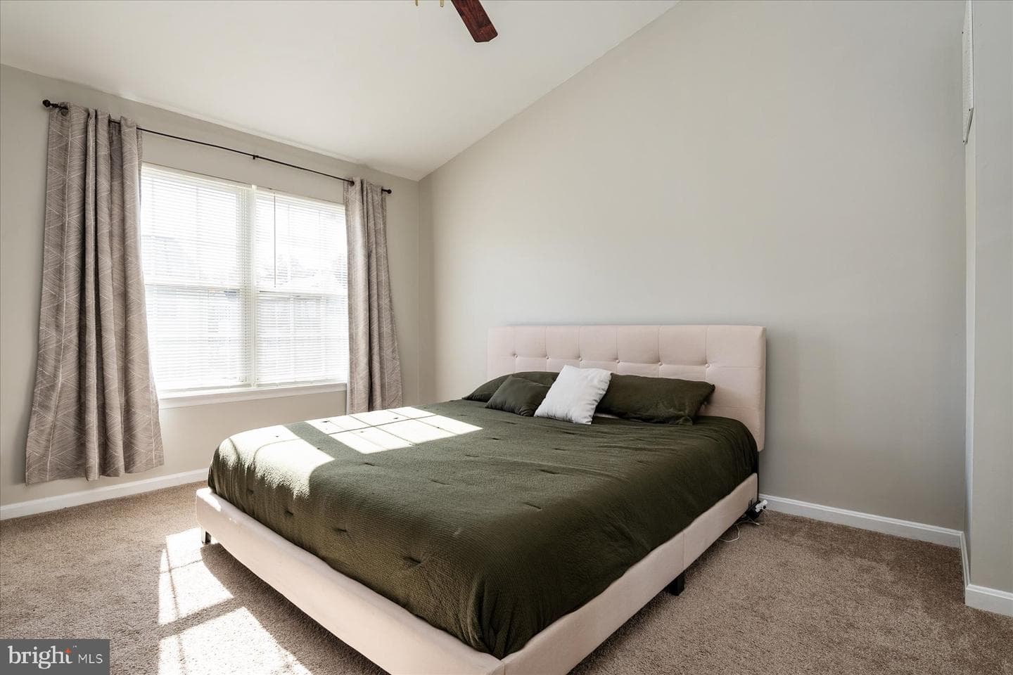 10723 Esprit Place photo 14