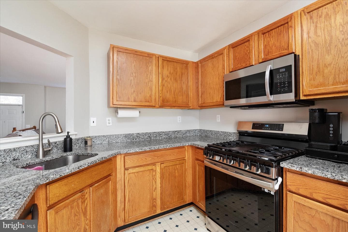 10723 Esprit Place photo 6