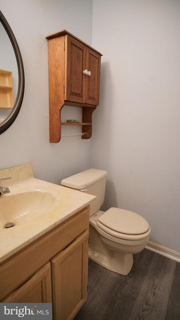 3528 Pine Cone Circle photo 14