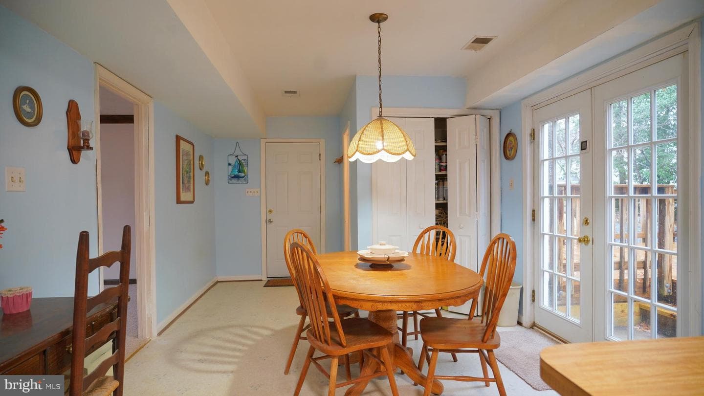 3528 Pine Cone Circle photo 7