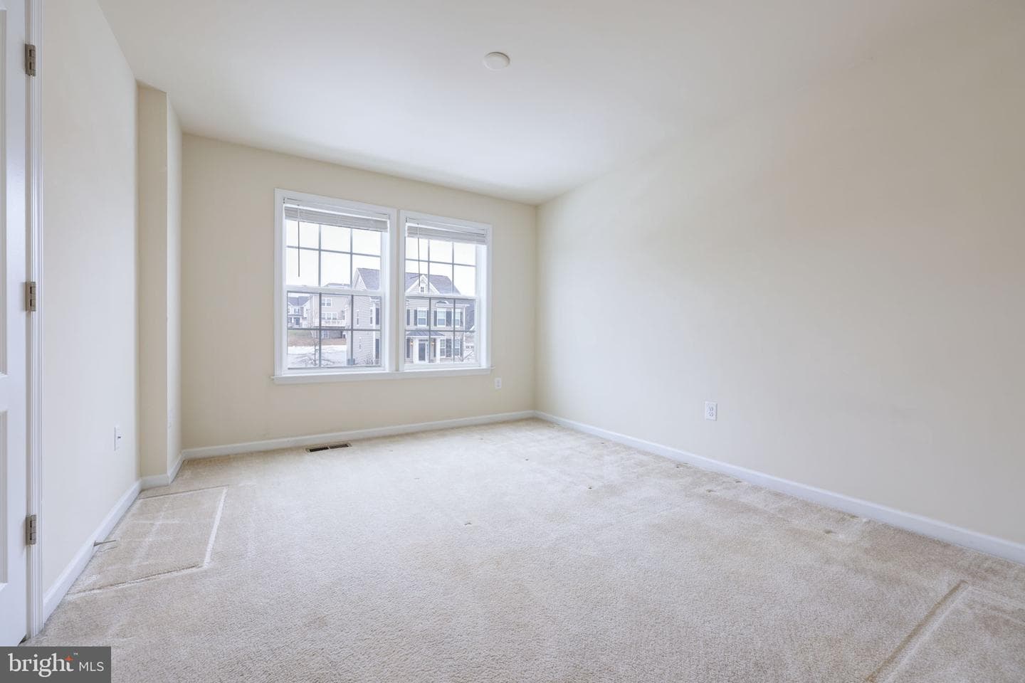 6775 Mccormick Drive photo 27