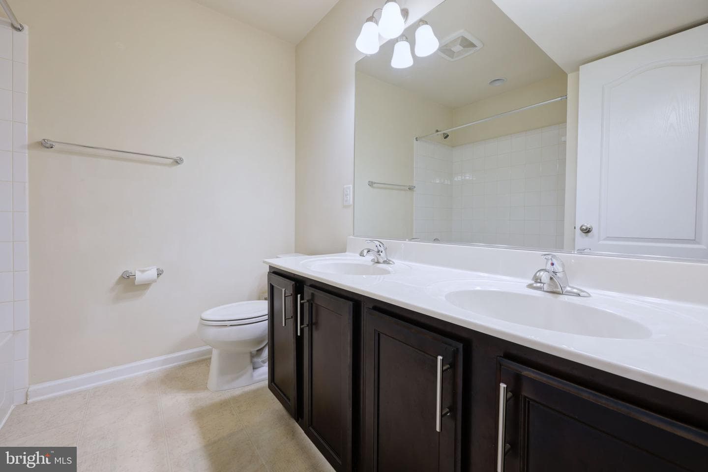6775 Mccormick Drive photo 28