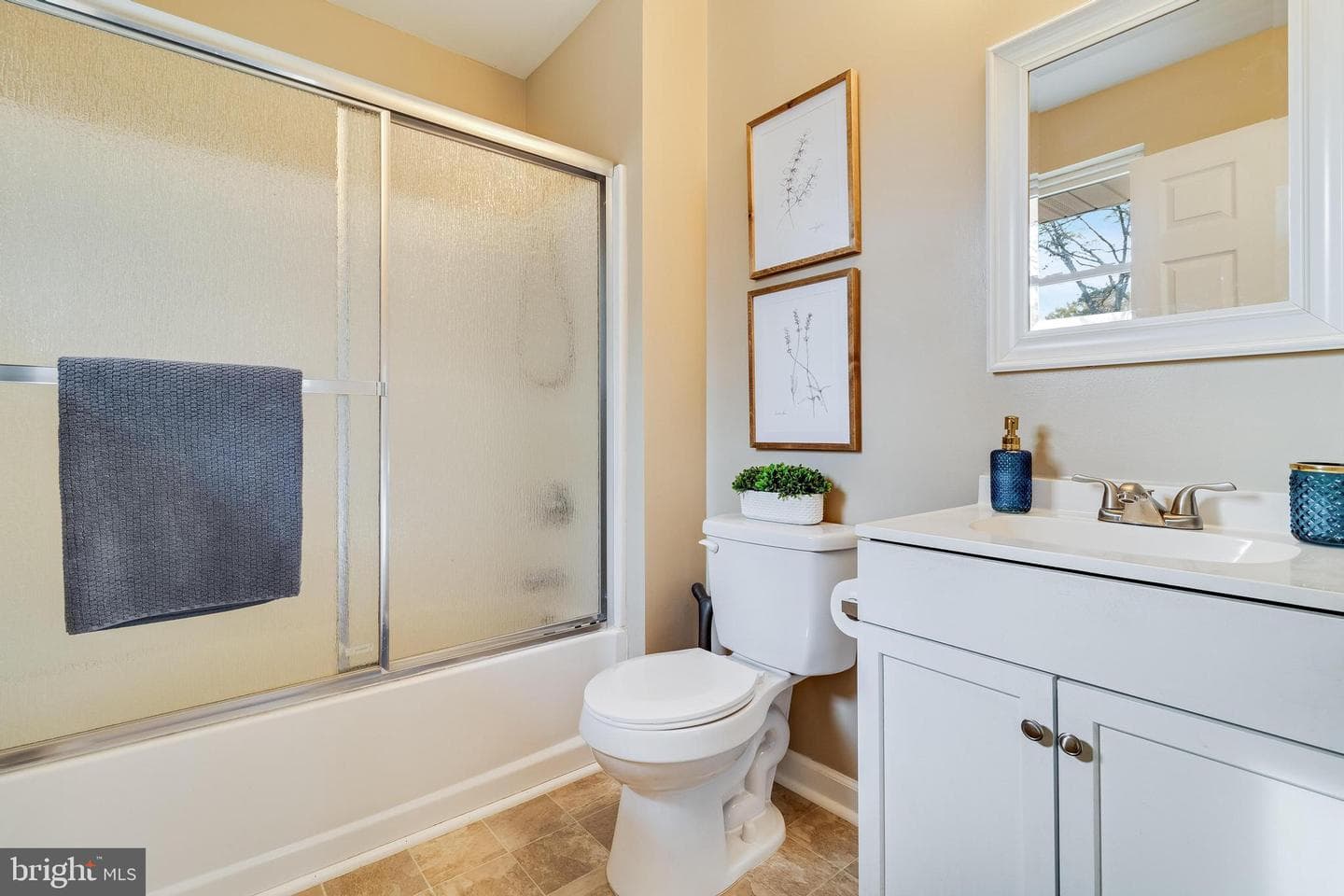 5620 Fuchs Circle Place photo 15