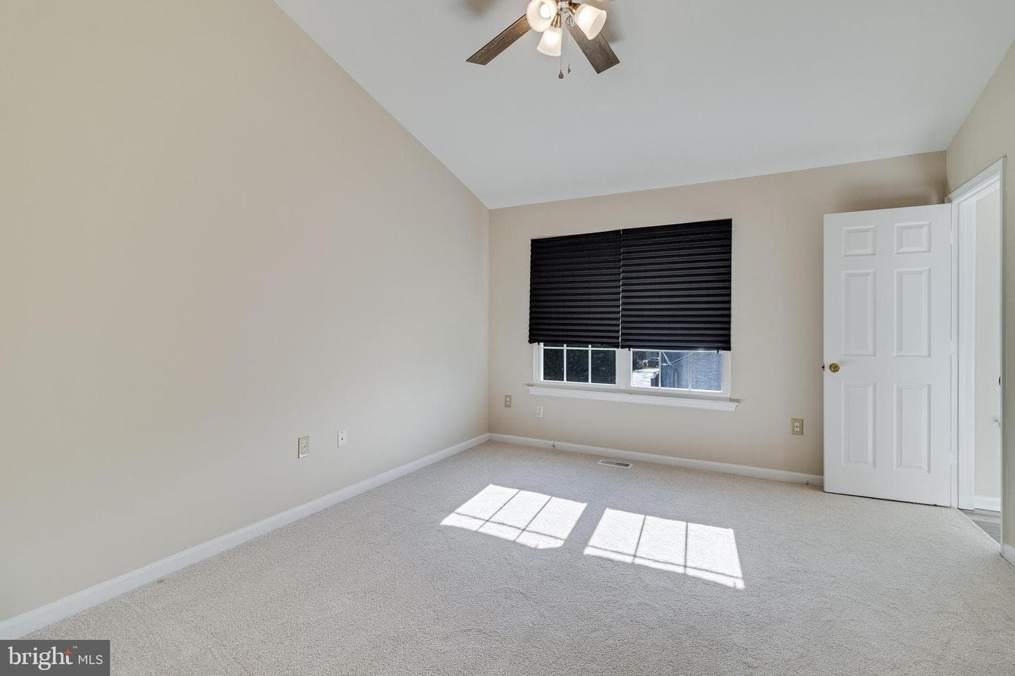 2502 Enterprise Place photo 7
