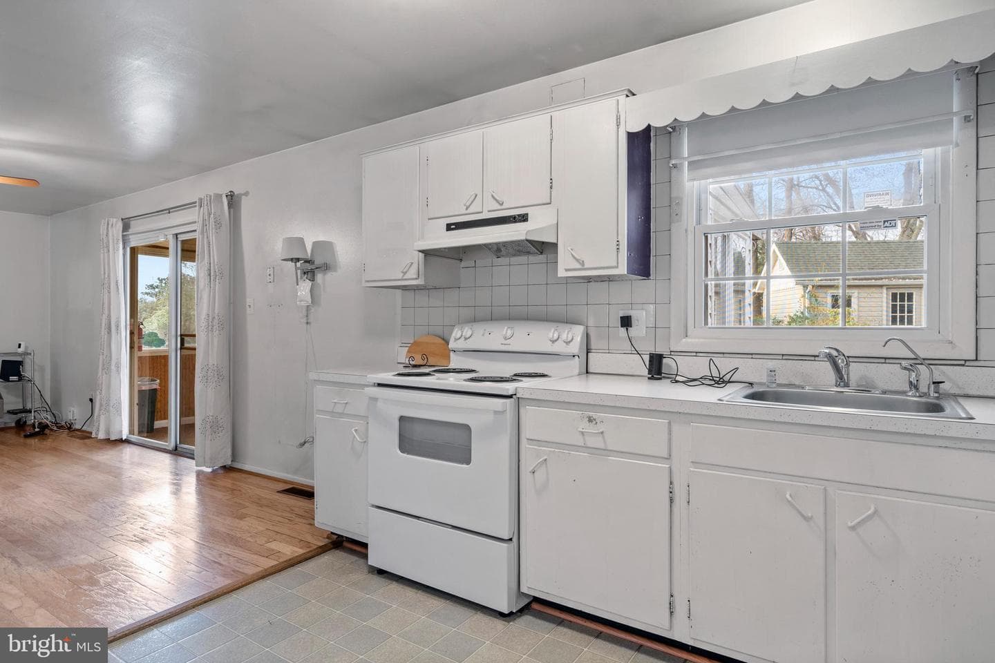 1016 Stone Avenue photo 32