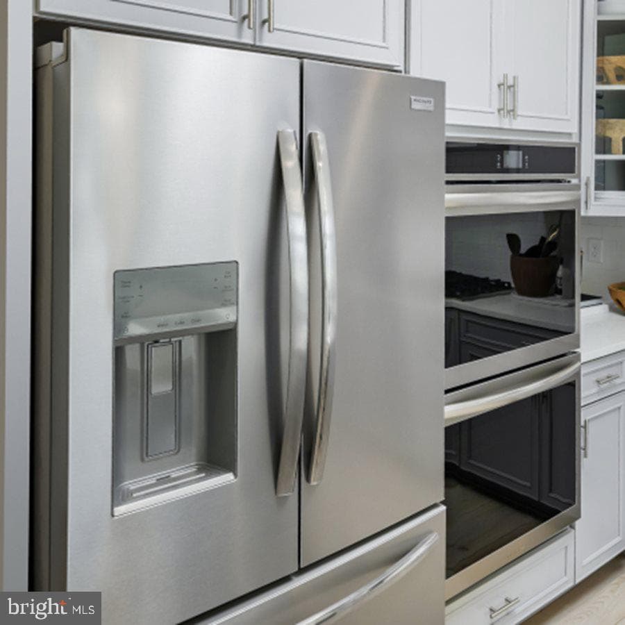 10713 Great Lakes Pl photo 10