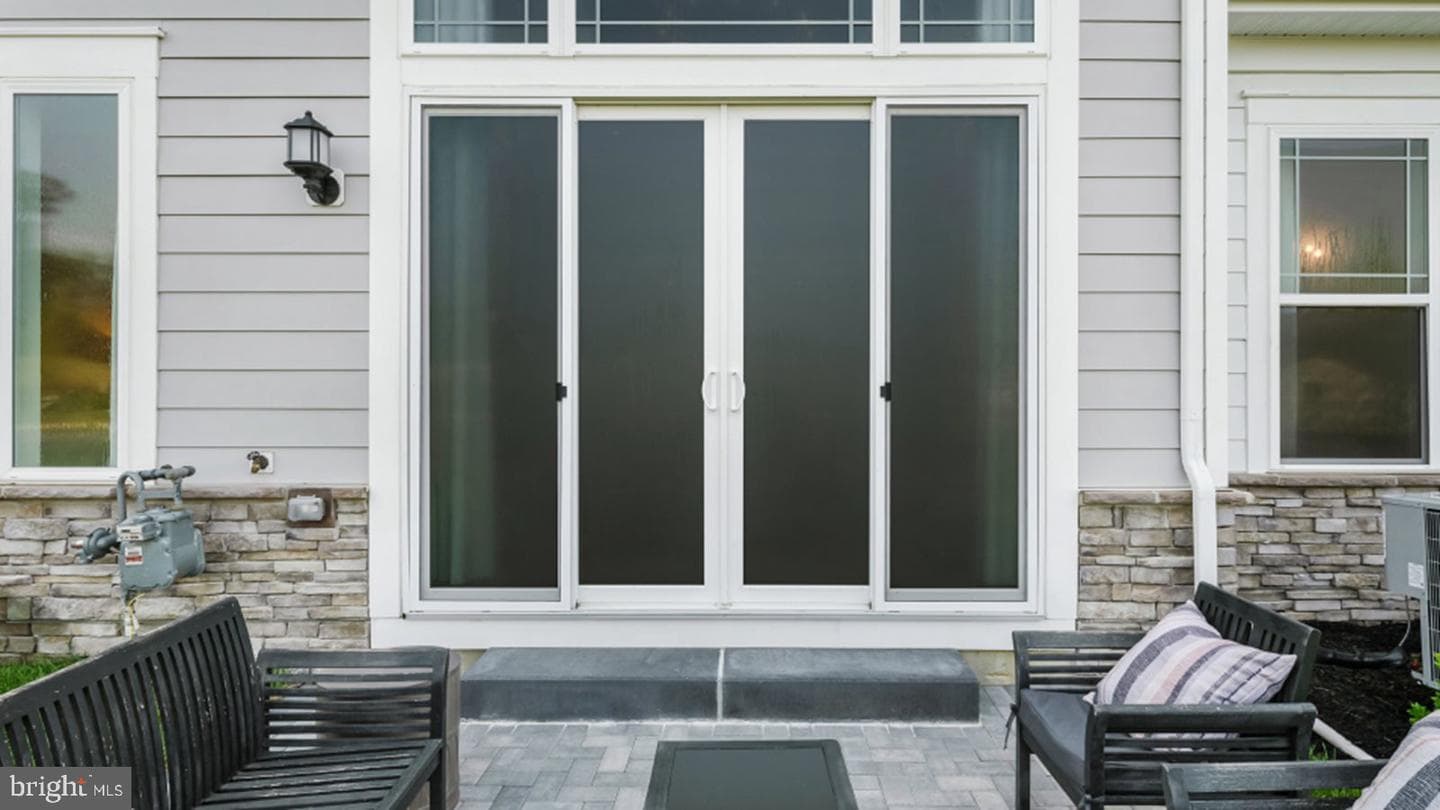 10713 Great Lakes Pl photo 19