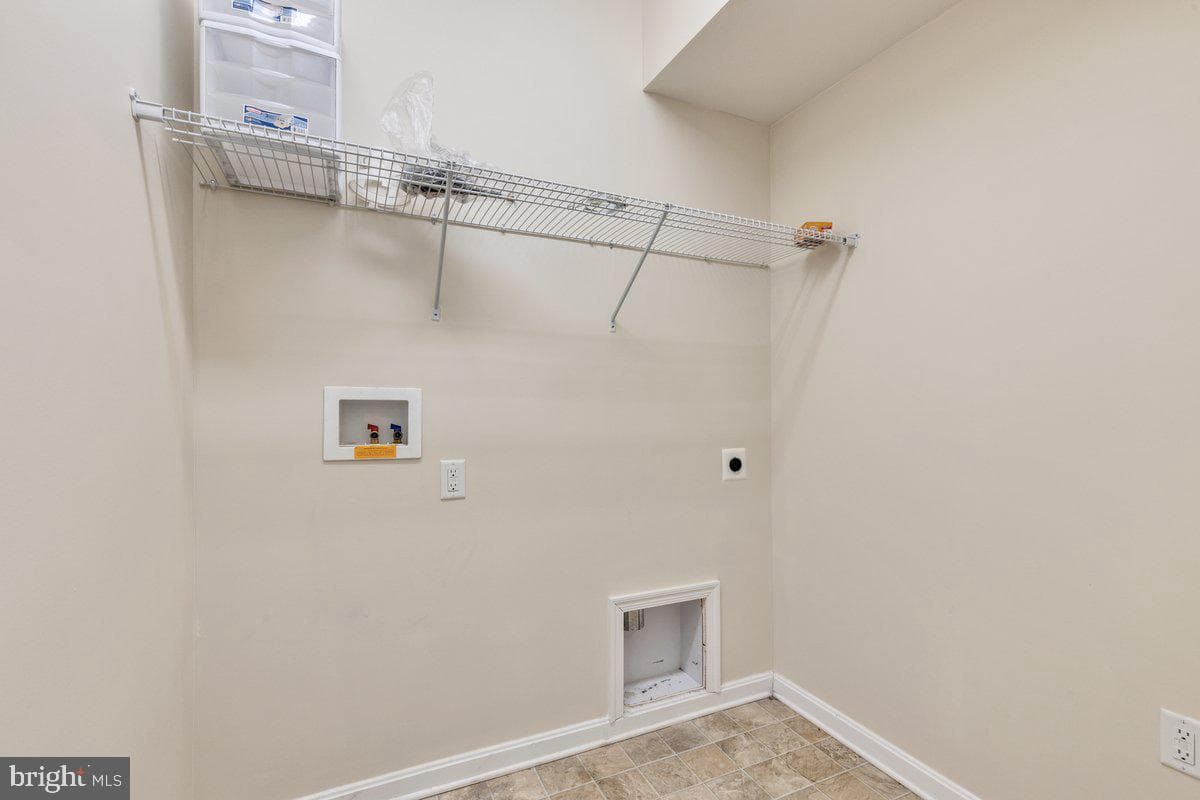 6442 Ocelot Street photo 29